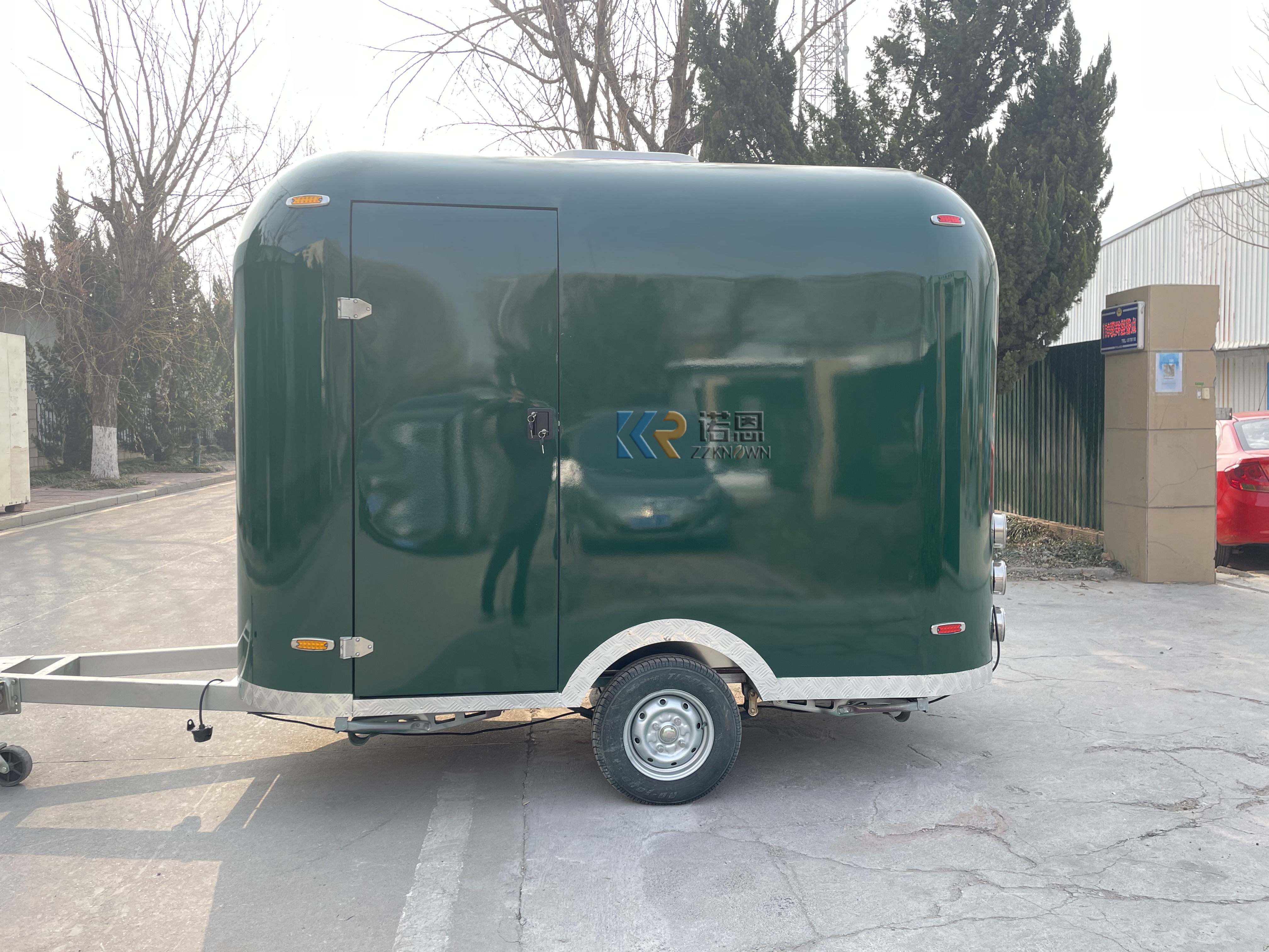 KN-QF-300BT Fully Equipped Food Truck New Zealand Australia Standard Stainless Steel Food Trailer Mobile Food Truck