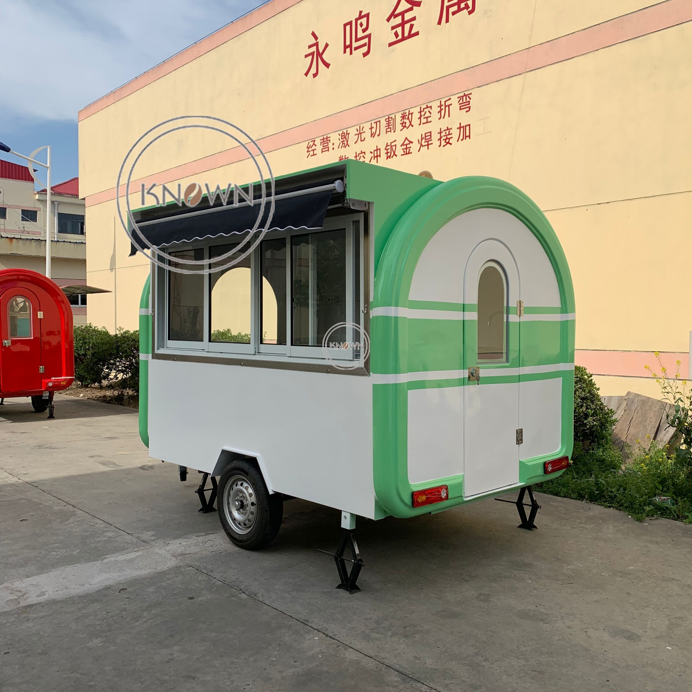 2.8M Catering Trailer Food Truck Mobile Kitchen Street Food Cart for Sale