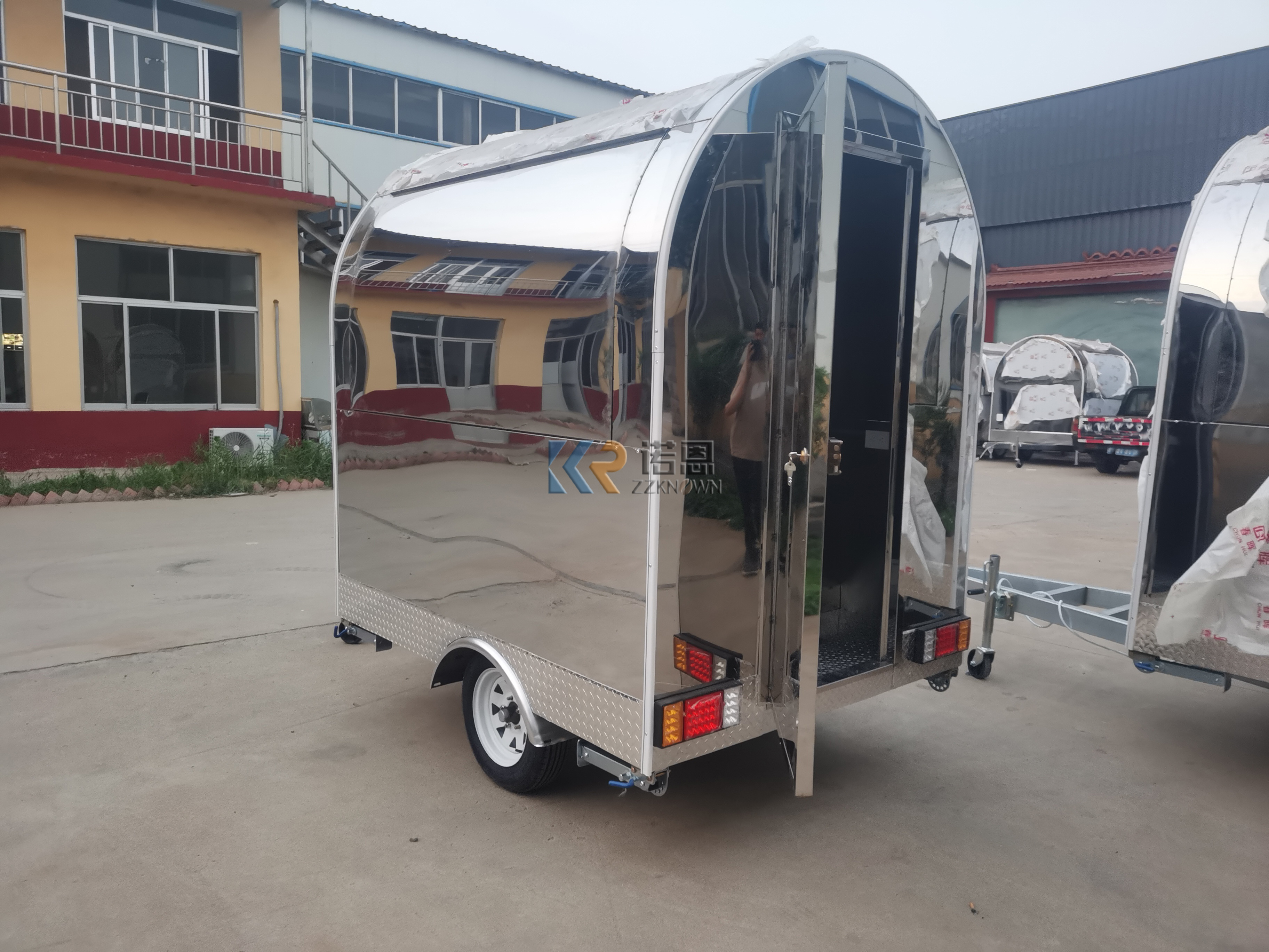 KN-QF-220Y Mobile Food Cart Mobile Fast Food Trailer Stainless Steel Food Truck Trailer With DOT CE 